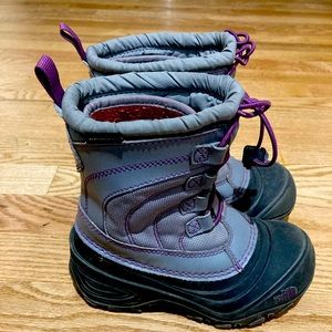 The North Face Kids waterproof snow boots